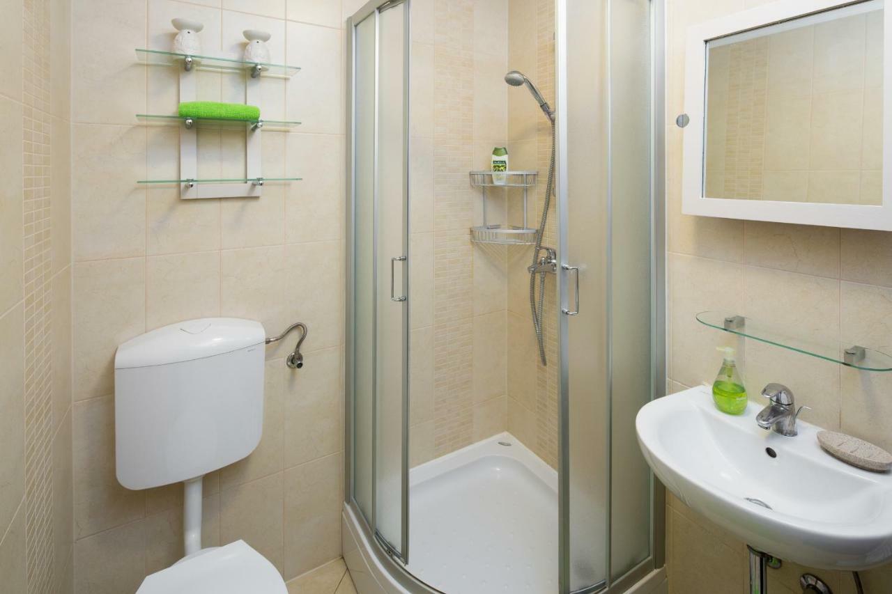 Apartments Bonaparte Пореч Екстериор снимка