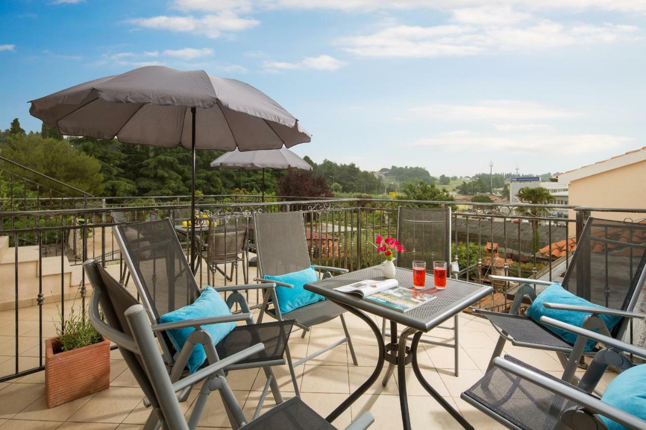 Apartments Bonaparte Пореч Екстериор снимка